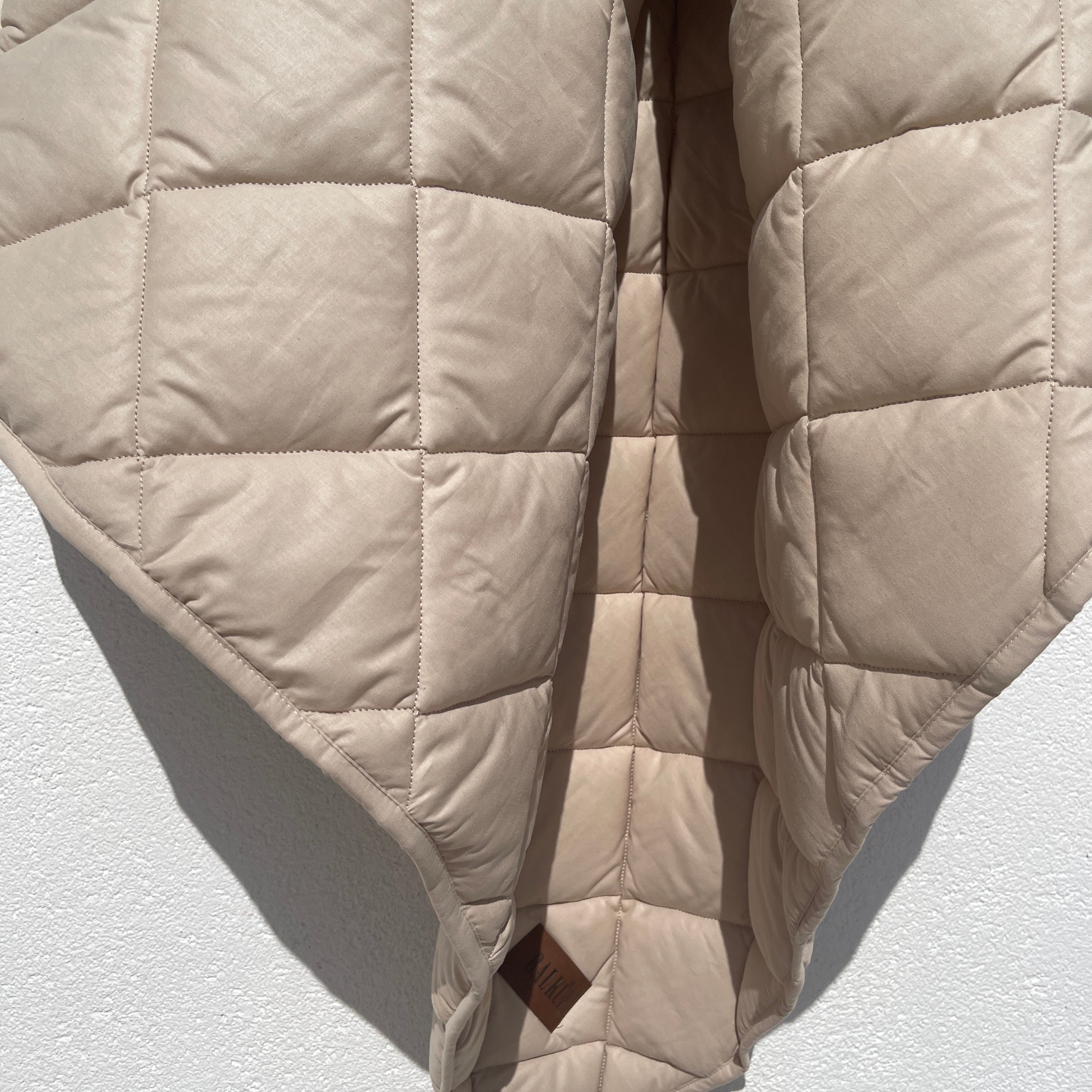 Kum beji- Kapitone %100 Pamuk Oyun Matı (Kare)